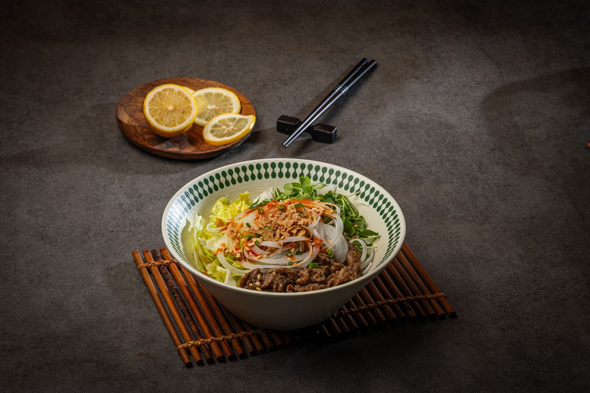 탄탄비빔쌀국수